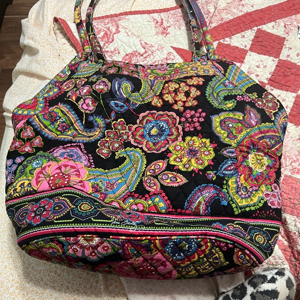 Vera Bradley retired pattern, large bucket bag